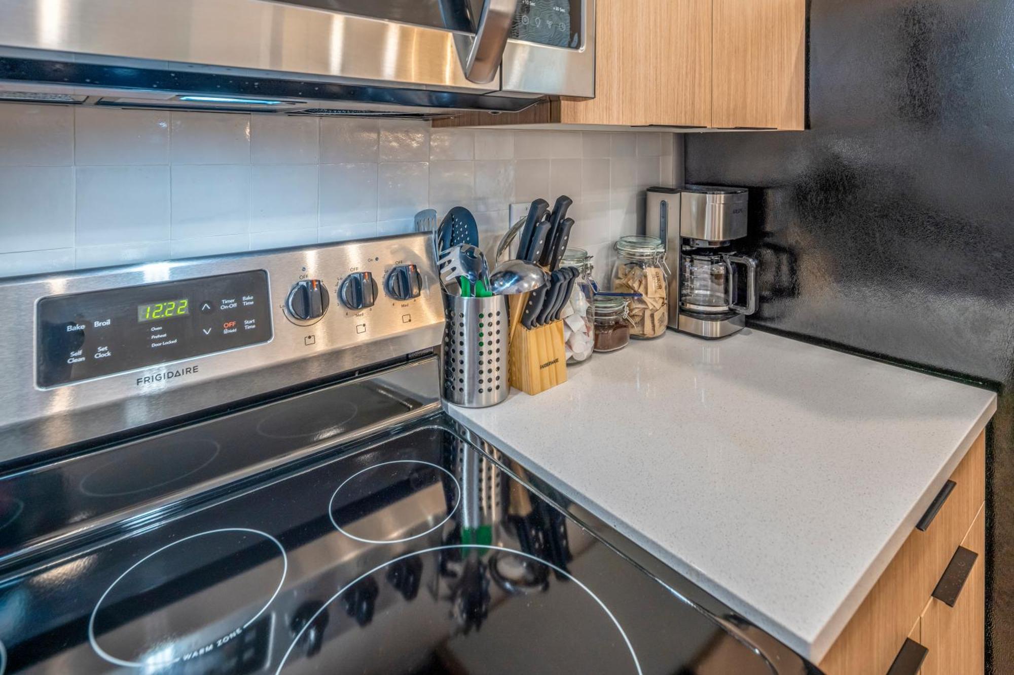 Prime Otr, 3 Lux Queen Beds, Two 55In Tvs, Steps To Tql, Findlay Market, Light Rail, Fast Wifi Цинциннати Экстерьер фото